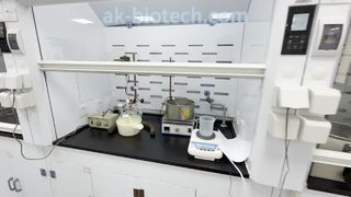 Tripeptyd miedziowy na porost włosów i gojenie blizn